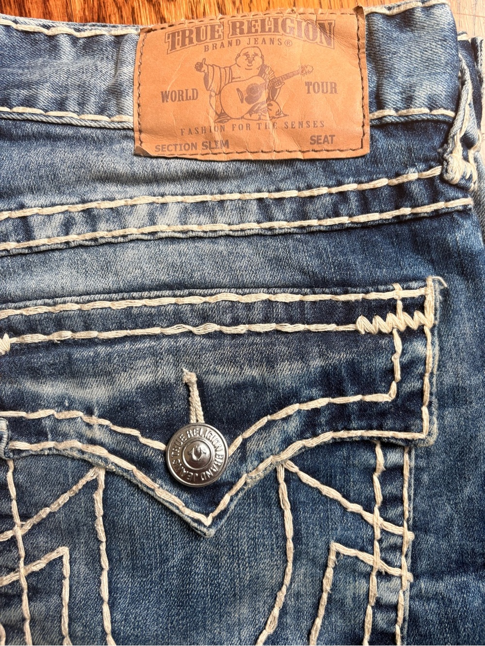 True Religion Men Slim Flap Super T Jeans – Y2K Style Layout Contrast Stitch
